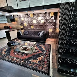 Goldcentral Art B6 , Budapest Hongrie